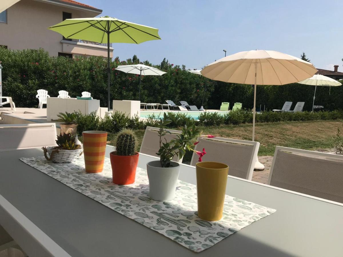 Appartamento Cinciarella Sirmione Eksteriør bilde